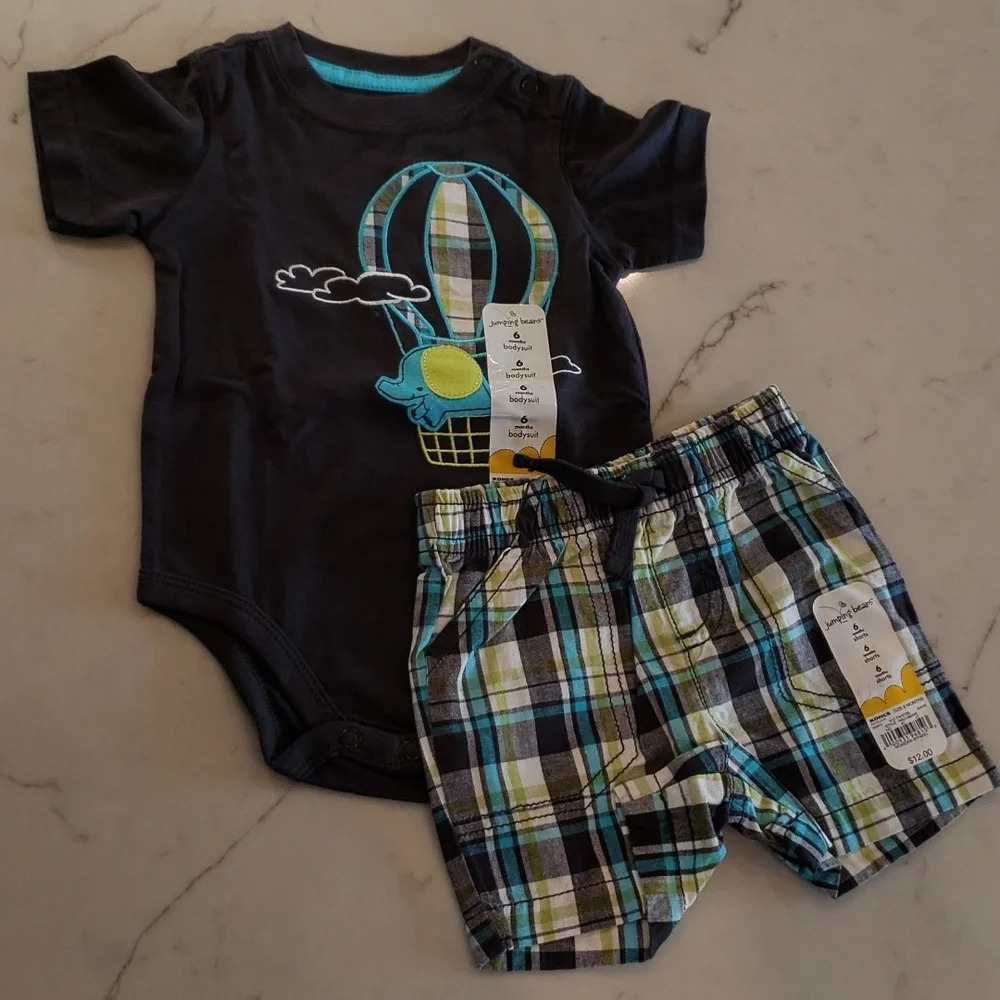 Elephant Hot Air Balloon Bodysuit and plaid Shorts Set baby boy size 6M